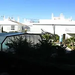 Апарт-отель Bayside Salgados