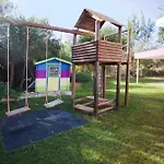 Bayside Salgados Апарт-отель
