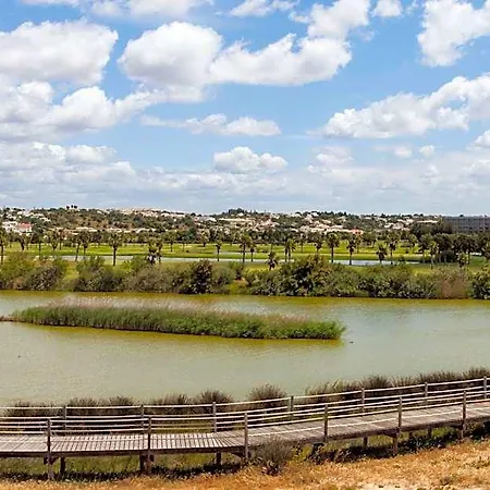 Aparthotel Bayside Salgados