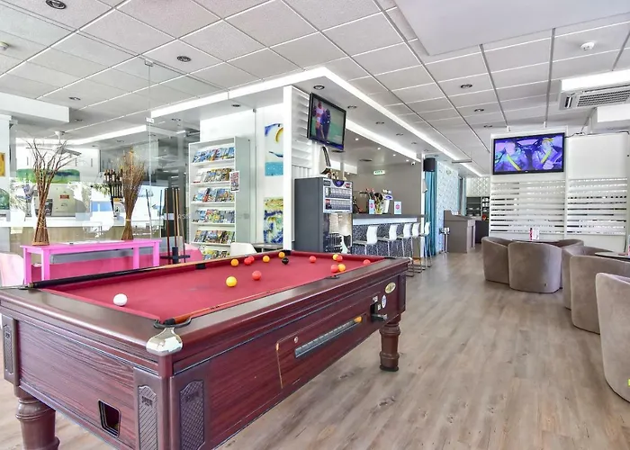 Bayside Salgados شقة فندقية