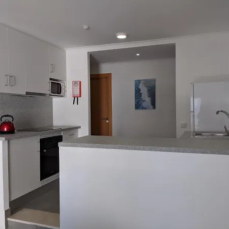 מלון דירות Bayside Salgados