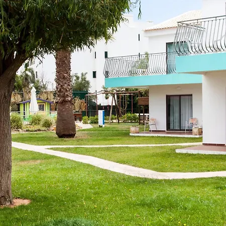 Bayside Salgados 3* אלבופיירה