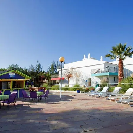 Bayside Salgados אלבופיירה