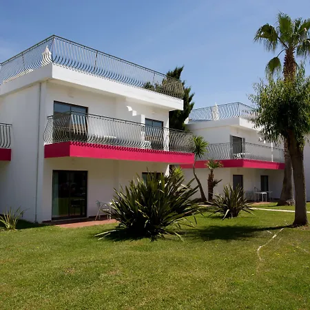 Bayside Salgados 3*