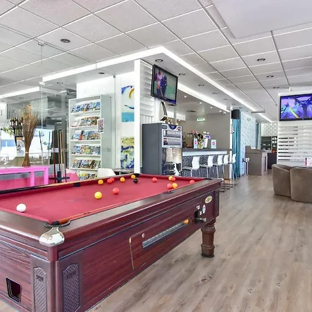 Bayside Salgados Lejlighedshotel